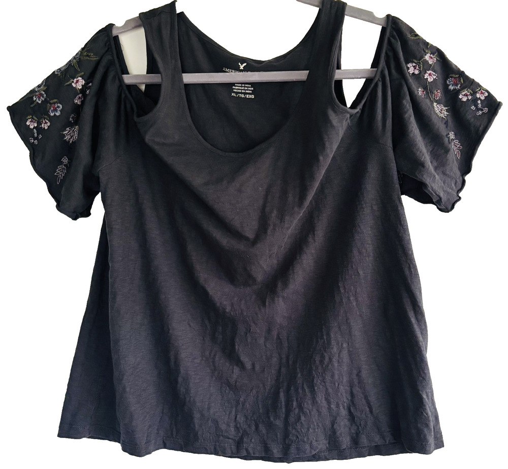 American Eagle Cold Shoulder Floral Embroidered Top Tee Gray XL Cotton